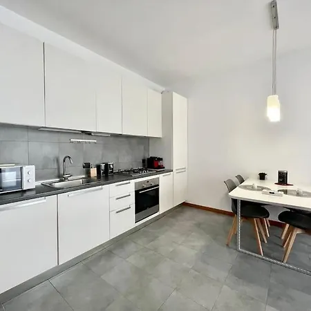 Santa Giulia Terrace * 밀라노